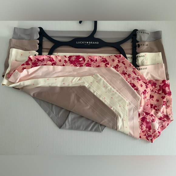 Lucky Brand no Panty lines Smooth &Silky Laser Cut Tech Sealed 5 pc Panties Set - Picture 2 of 10